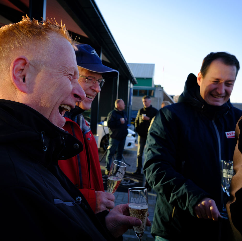 Opening Washking bij Autobedrijf Schaap Callantsoog