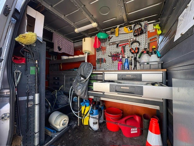 Facilitaire Dienst - bus